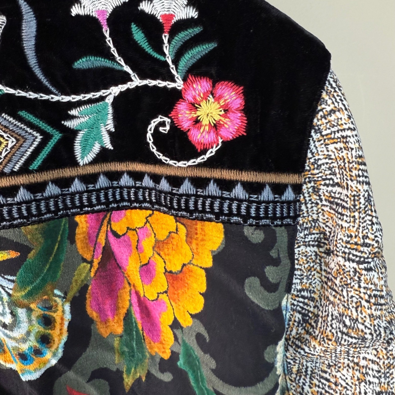 John Mark Multicolor Floral Patchwork Button Down… - image 11