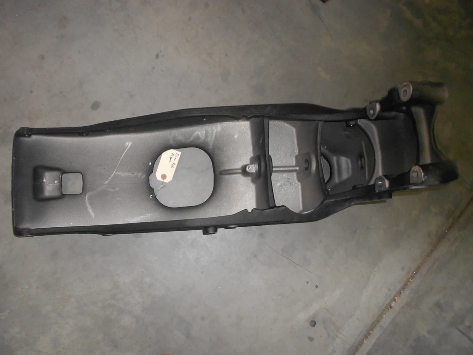 2014 VICTORIA CROSS COUNTRY ЗАДНИЙ ХВОСТ ПОДРАМНИК РАМЫ 140325 - Изображение 2 из 4