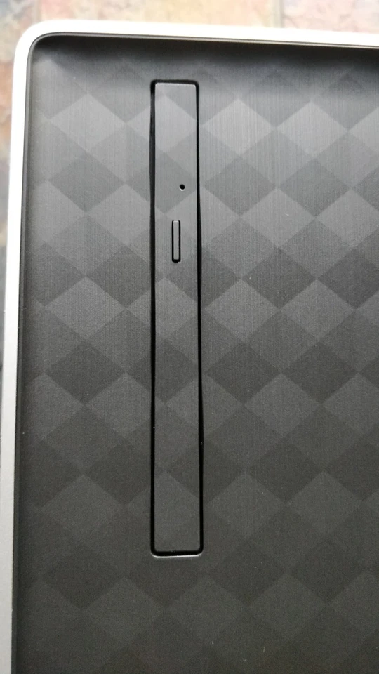 HP Pavilion 590-p0027na AMD Ryzen 3 3.5Ghz 16 GB DDR4 1 TB SSD Geforce GTX1050 - Image 4 of 4