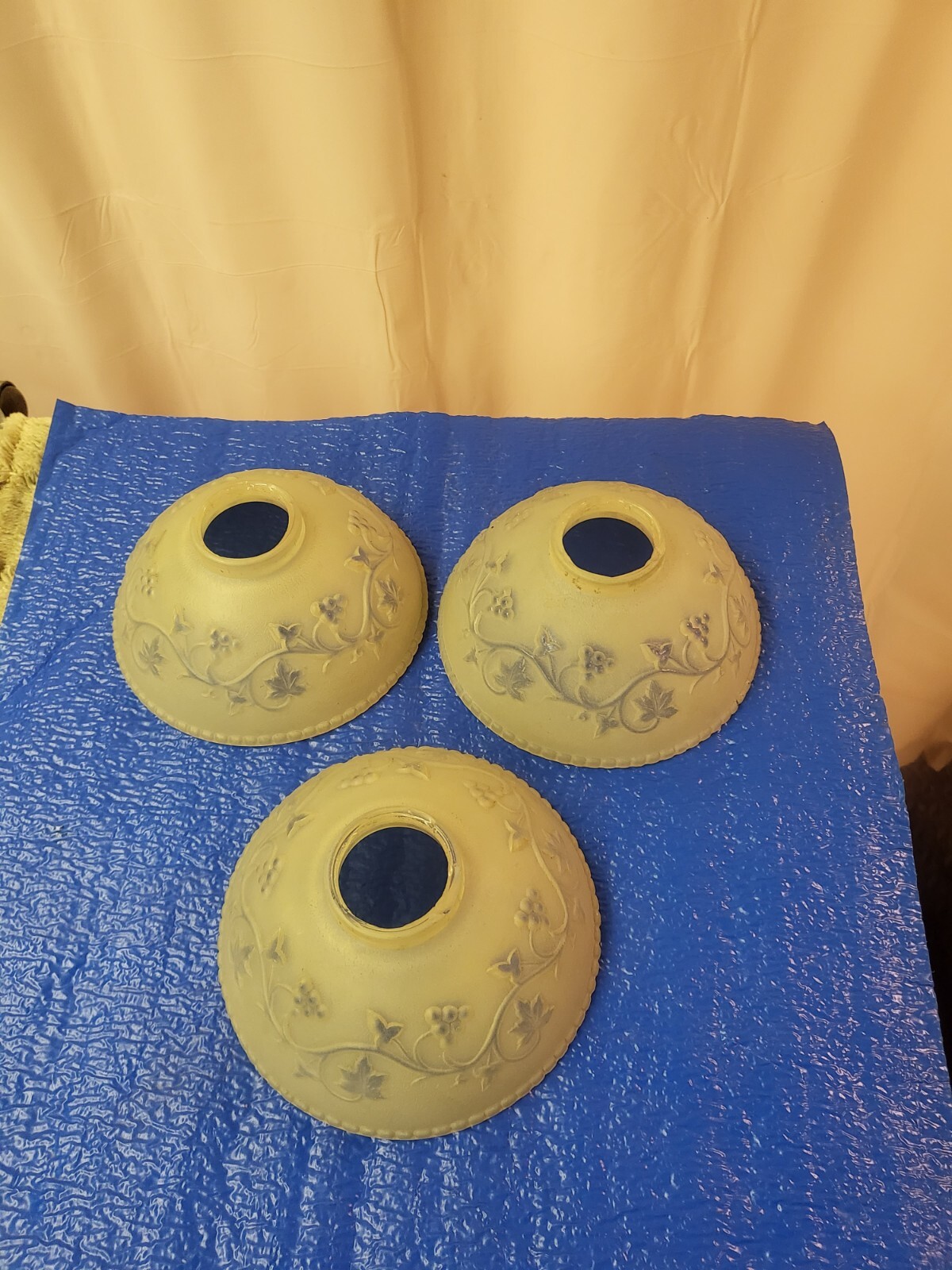 Picture 1 of 3