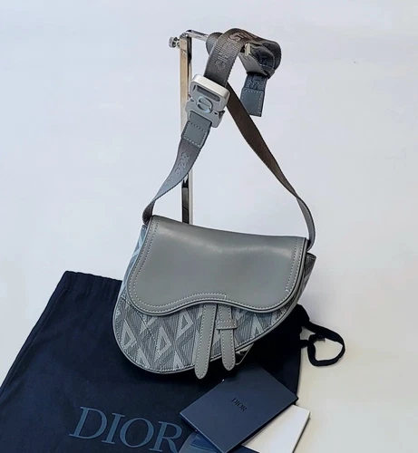 Mini sacoche ceinture de selle Dior Christian CD Diamond 111141872