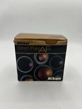 Nikon NIKKOR AF 50mm F/1.4D 171
