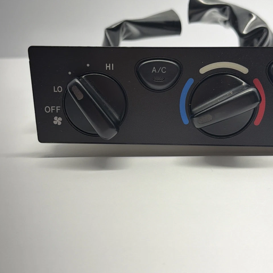 2001-2004 Toyota Tacoma 01-02 4Runner AC Heater Control Climate Controller OEM - Image 2 of 4