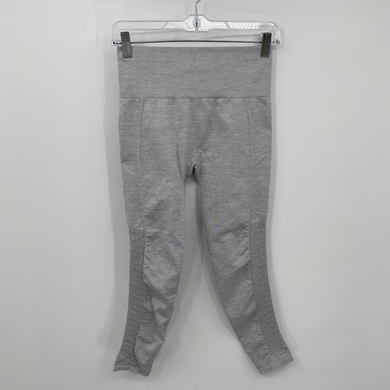 Fabletics Leggings Capri Compression Activewear W… - image 5