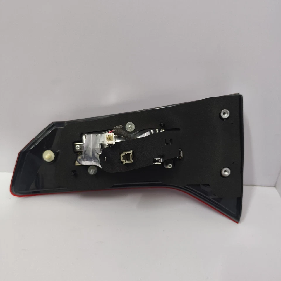 OEM 2014-2020 Acura MDX YD4 left Inner Tail Light 34155-TZ5-H03 Good Condition - Image 4 of 4