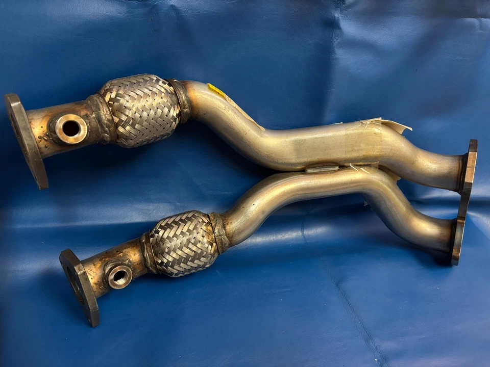 Tubo cruzado de escape genuino VW nuevo de stock para R32 3,2 litros Golf GTI TT 1J1253091BB Foto 3 de 3