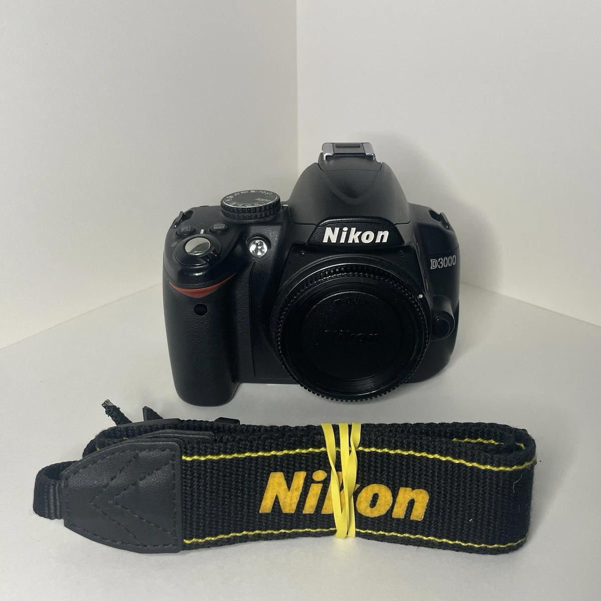 美品 D3000 18-55 3.5-5.6G シャッター1,513枚 H292 ニコン D3000 レンズキット オークション比較 - 価格.com