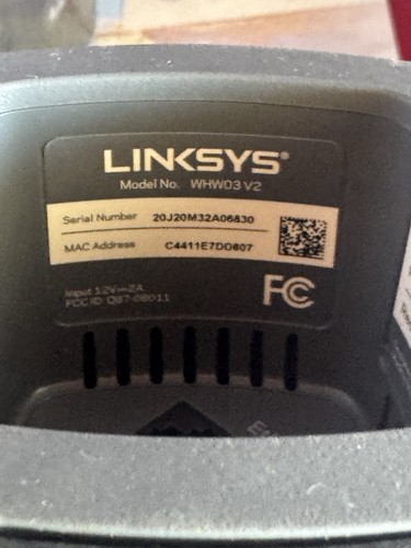Linksys VELOP AC2200 Tri-Band Mesh Wi-Fi System 2-pack Router (WHW03 V2) - Black - Picture 3 of 3