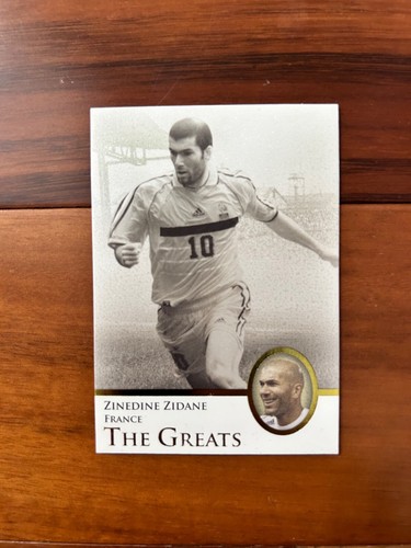 Carte Unique Zinédine Zidane – 2023 Futera Legends – Patch Entraînement – 07/10