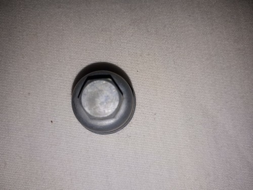 YAMAHA PETCOCK BOTTOM BOWL, CUP,FILTER, 122-24521-00 .....1963-1984 GT80 YZ80 R - Picture 4 of 4