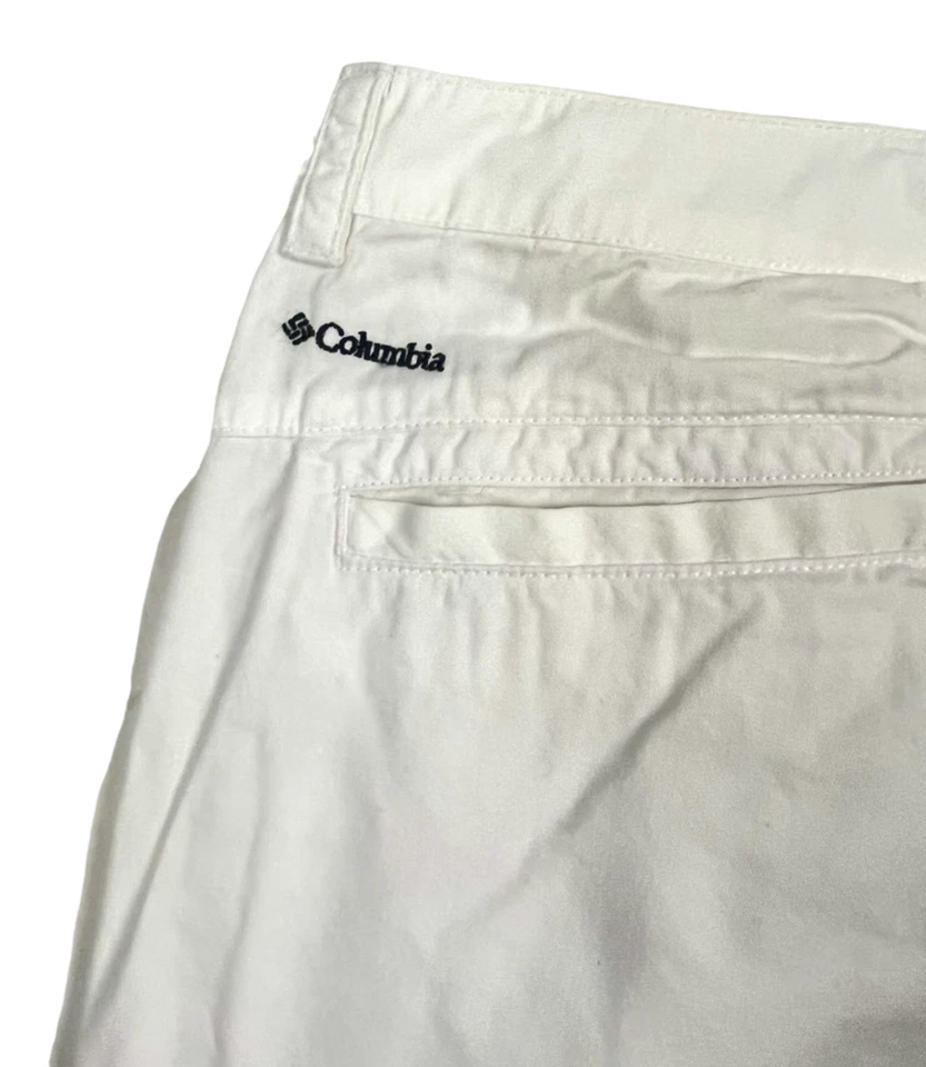 Bermudas blancas Columbia para mujer 10 Foto 4 de 4