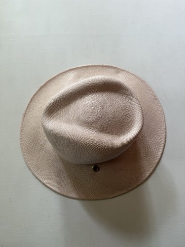 Moderno Sombrero de Panamá Monarquía Mujer Talla Mediana Toquilla Paja Hecho en Ecuador $255 - Imagen 3 de 8