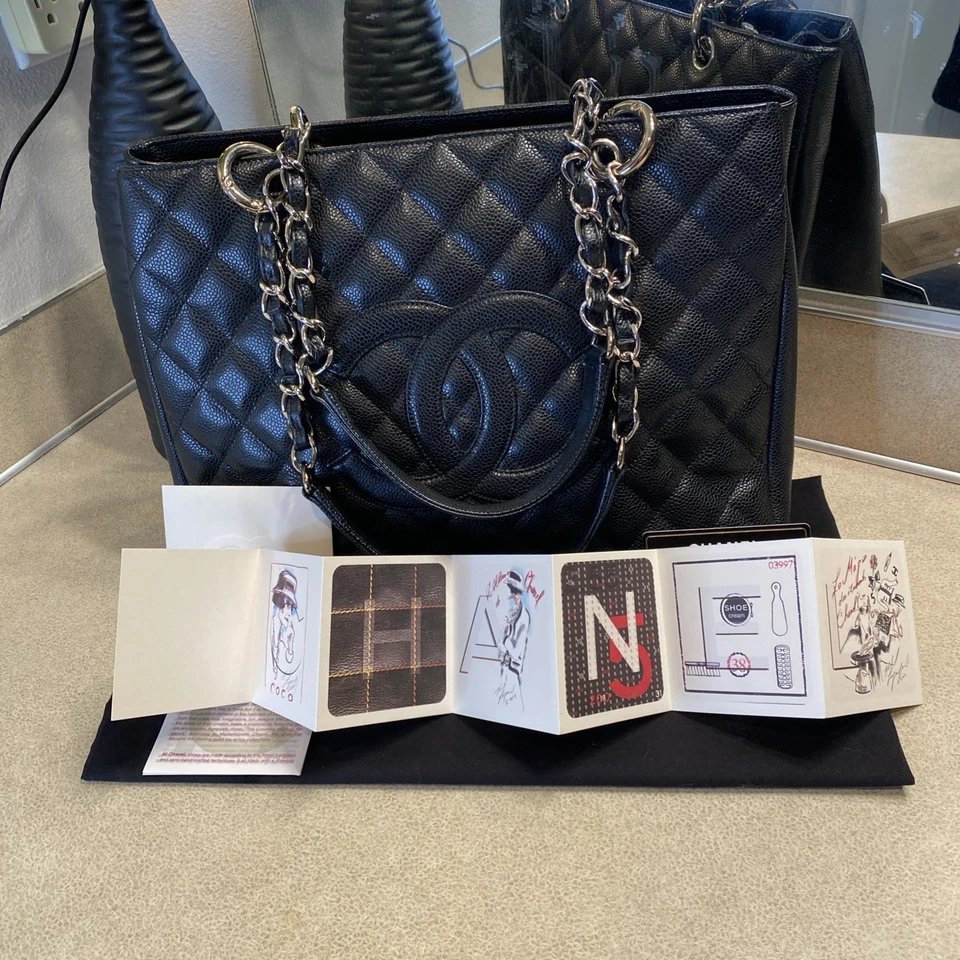 Classic Chanel Black Caviar Leather Grand Shopping Tote Bag, Silver Hardware 🎁 - Image 4 of 4