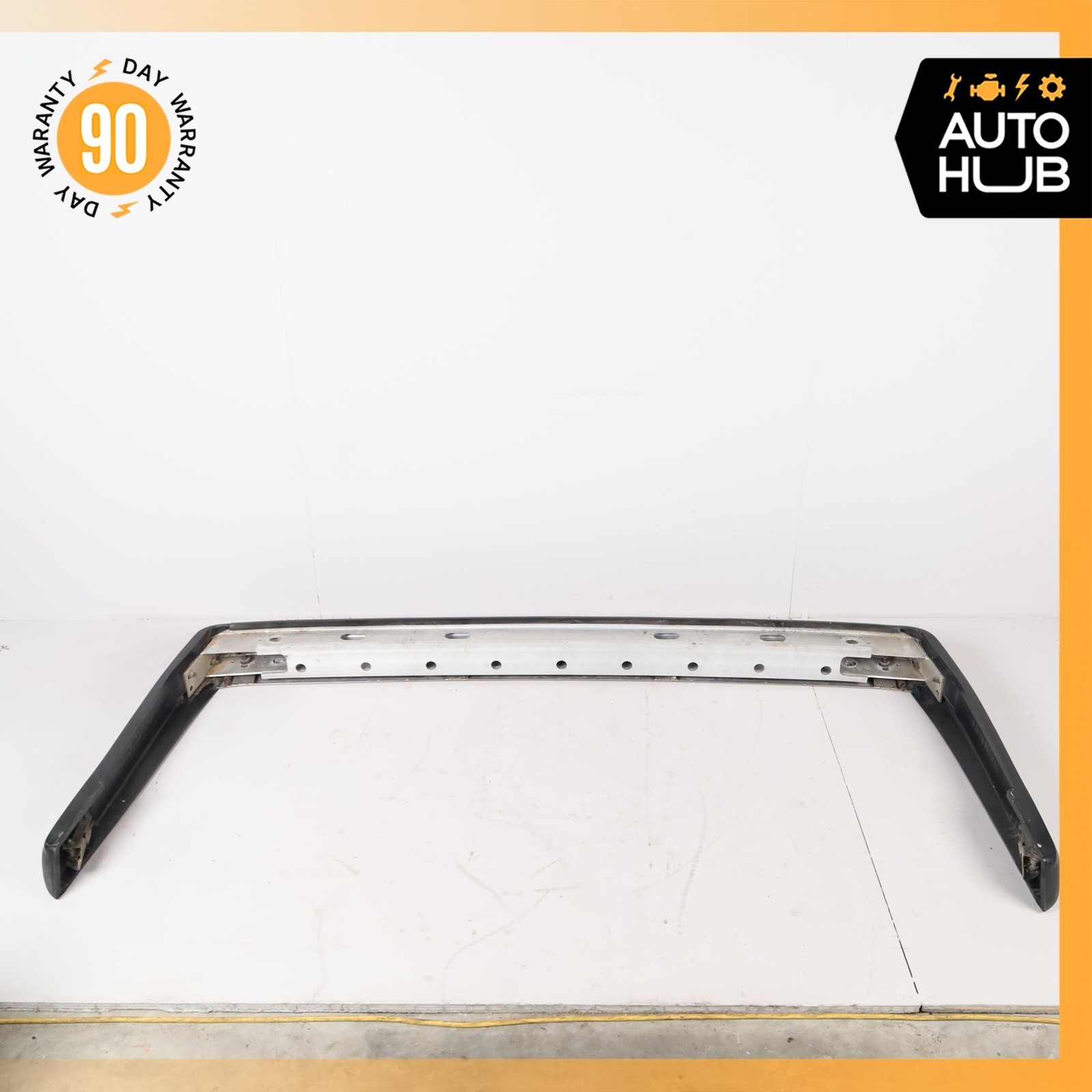 81-95 Rolls Royce Silver Spirit Spur Rear Bumper Cover Assembly OEM 22k