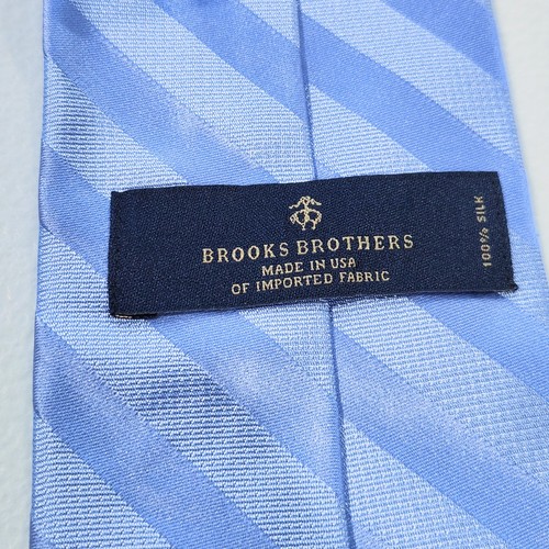 Brooks Brothers Mens Light Blue 100% Silk Necktie Wedding Business Old Money - Picture 3 of 7