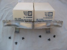 Nos Pontiac Parisienne 1983 - 1986 Gm Front Parking Light Turn Signal Lamp Set Nos Pontiac Parisienne 1983 - 1986 Gm Front Parking Light Turn Signal Lamp Set