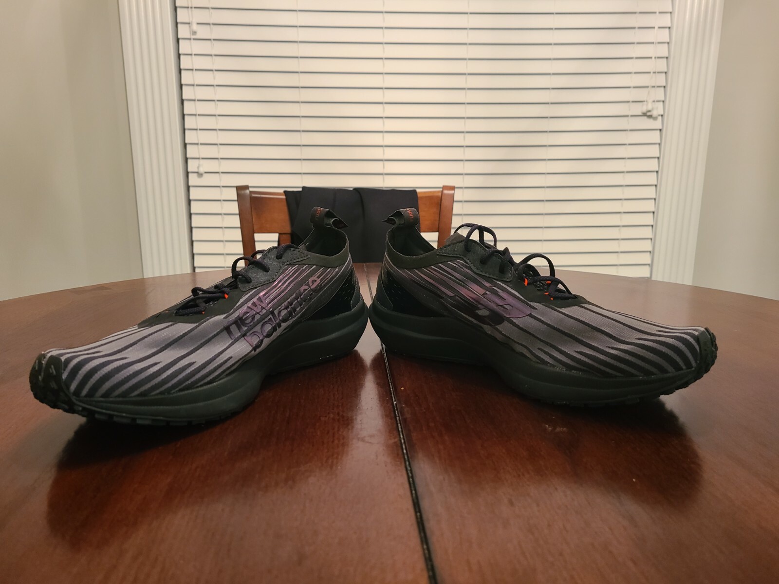 SAOLA New Balance FuelCell Speedrift Taglia 10 stile MSPDRBK