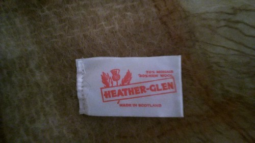 HEATHER GLEN SCOTLAND MOHAIR WOOL PONCHO - Picture 2 of 3