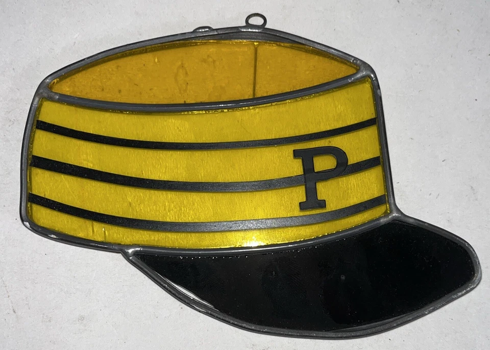 VTG PITTSBURGH PIRATES HAT SHAPED STAINED GLASS ORNAMENT 5.5” x 3.5” - Image 3 of 3