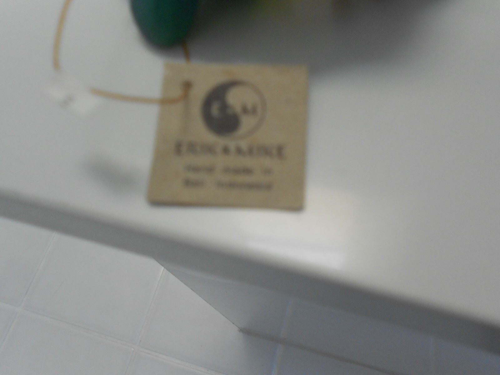 erik & mike/bali indonesia wood shelf sitting frog jointed 5 1/2" lenght tag on