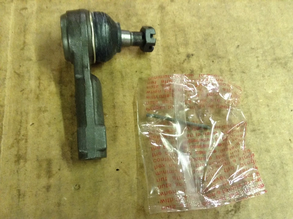 NUEVO NAPA ES2814 Extremo de varilla de dirección - Se adapta a Nissan 86-06 Foto 2 de 4