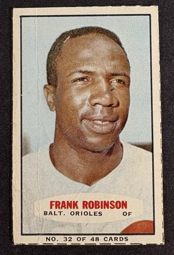 1966 Frank Robinson #32