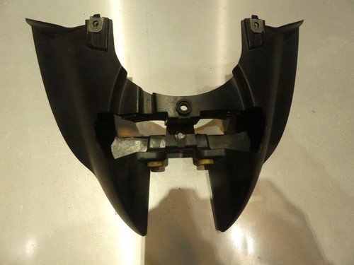 BMW K 1200 S EZ:08 Rücklichthalter Rückstrahler 65423