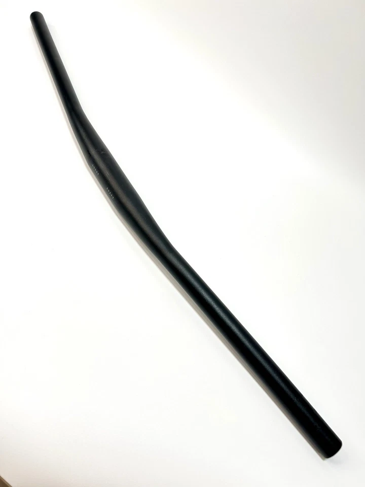 Manillar ProMax MTB 32mm, 720mm, 10mm-Rise, aleación de aluminio negro mate usado Foto 2 de 4