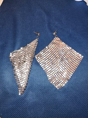 Silver Tone Mesh Woven Handkerchief Hem Post Drop Earrings 4'' Wow Nest Diffrent 