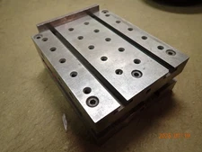 VINTAGE SUBURBAN  T-SLOTTED ADJUSTABLE ANGLE SINE PLATE MACHINIST TOOL