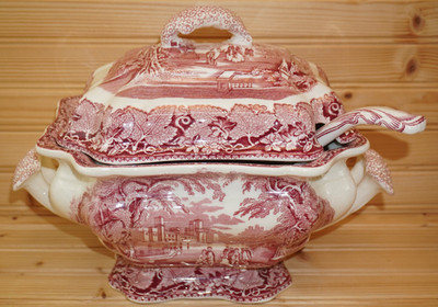 Mason's Vista Red Soup Tureen with Lid & Ladle 10 1/2''  (S1)