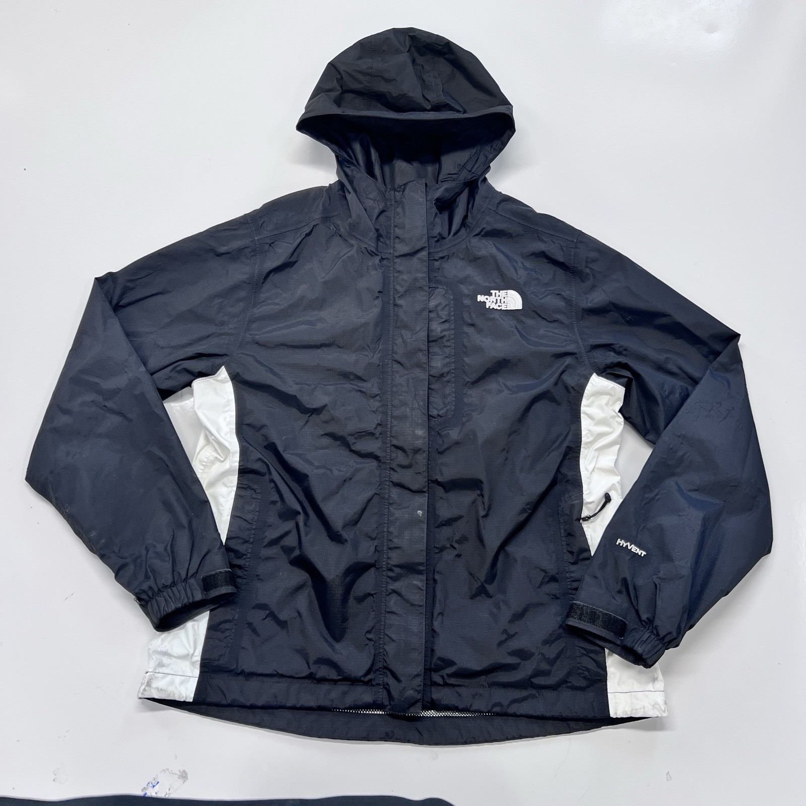 The North Face Women’s HyVent Windbreaker Jacket M Black Waterproof Hooded