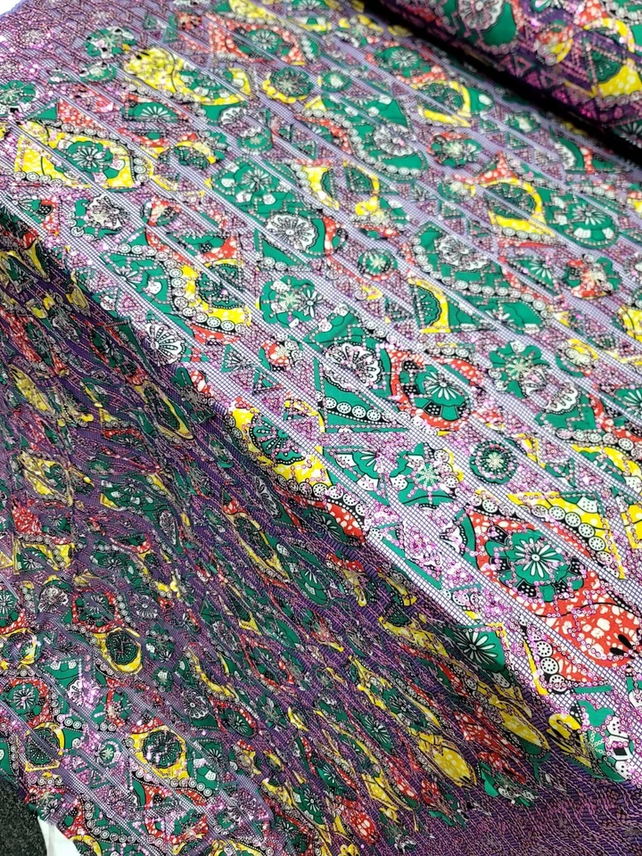 Tela de algodón bordada amarillo VERDE encaje lentejuelas lavanda se vende por yarda  Foto 3 de 4