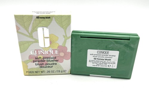 New in Box! Clinique Soft Pressed Powder Blusher~02 Honey Blush ~7.6g~ Full Size - Picture 2 of 2