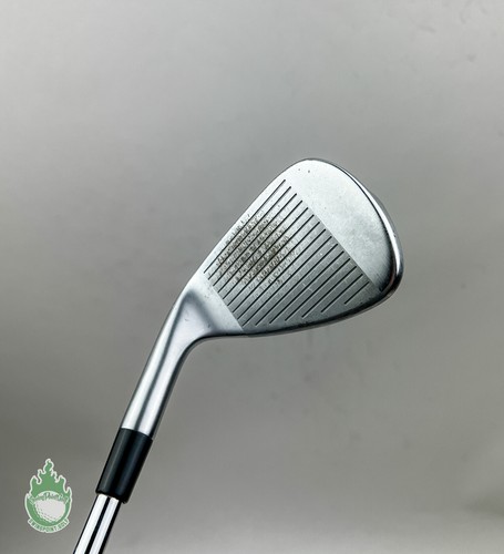 Used Right Handed 2019 Taylormade P-790 PW DG 105 S300 Stiff Flex Steel - Picture 5 of 10