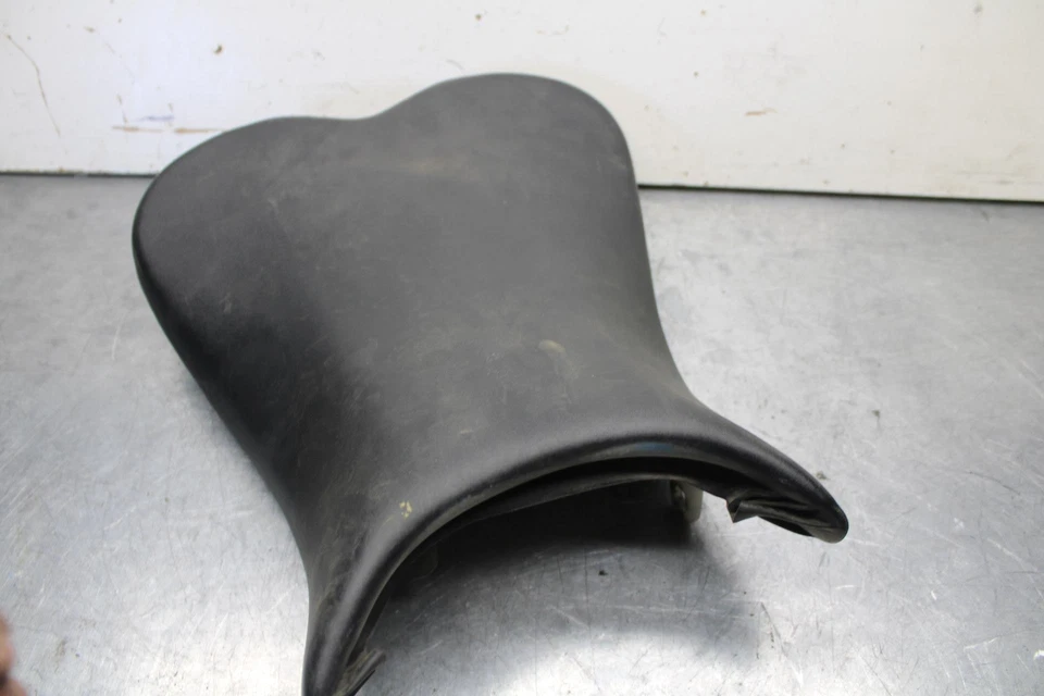 1995 Suzuki RF600R ALMOFADA DE ASSENTO DE MOTORISTA DIANTEIRO SELIM PILLION BB104 - Imagem 4 de 4