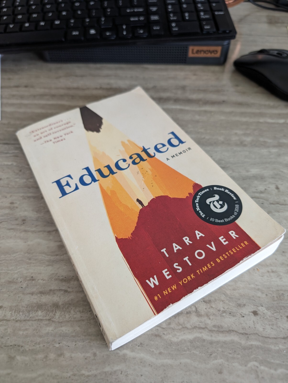 Educated : A Memoir by Tara Westover (2022, Trade Paperback)