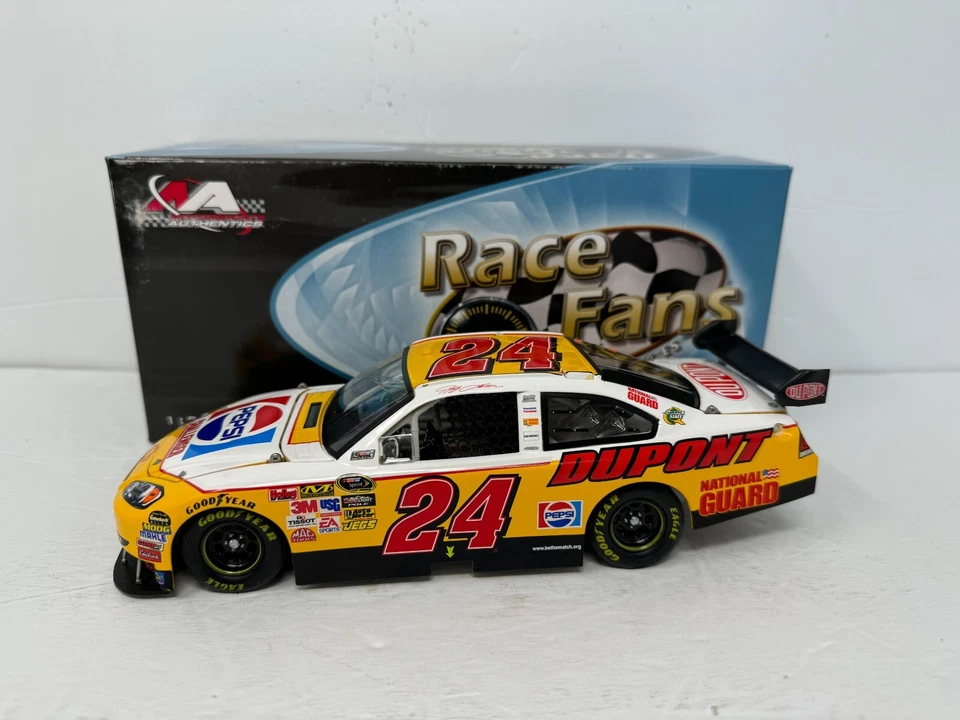 Motorsports Authentics #24 Jeff Gordon Pepsi Challenger Retro Automático 1:24 Diecast Foto 4 de 4