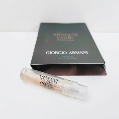 GIORGIO ARMANI Code Profumo for Men Eau de Parfum mini Spray, 1.2ml, Brand New! - Picture 3 of 4