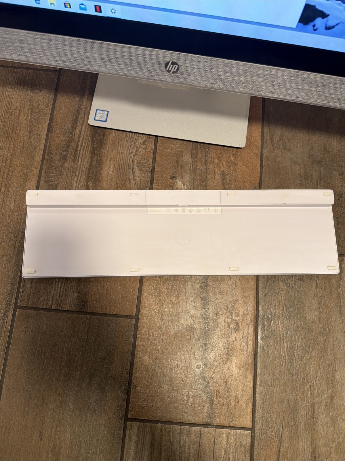 HP Pavilion All In One 27 R0xx I7 12gb Ram 1TB Windows 10 Touchscreen W Keyboard