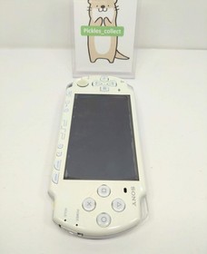 PSP 2000 White Console System Console only Tested No battery Region Free 0518D