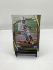 2021 Panini Absolute - Rookies Quincy Roche #164 (RC)