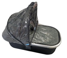 Uppababy Bassinet Black Green With 2 Rain Covers And 2 Nets See Pics