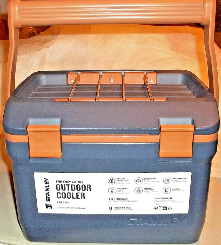 Stanley Adventure Easy-Carry Outdoor Cooler 7qt Twilight - NEW & FREE FAST SHIP