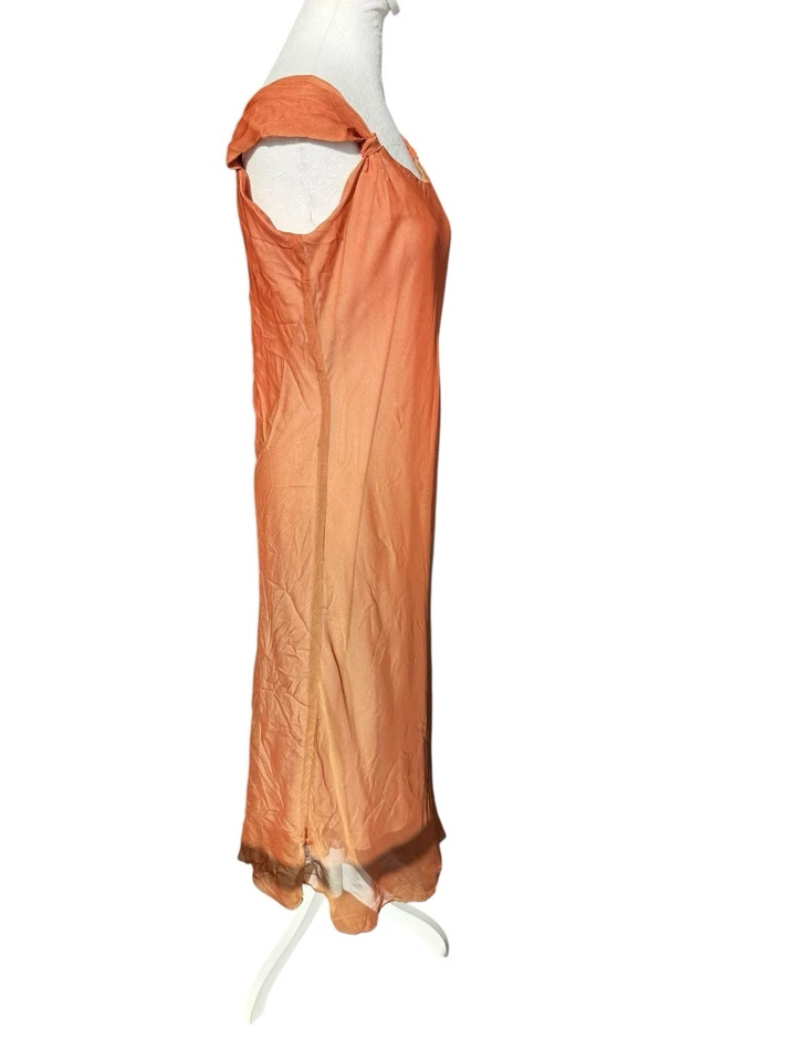 Vestido de noche vintage de seda y cobre degradado manga gorra Foto 3 de 4
