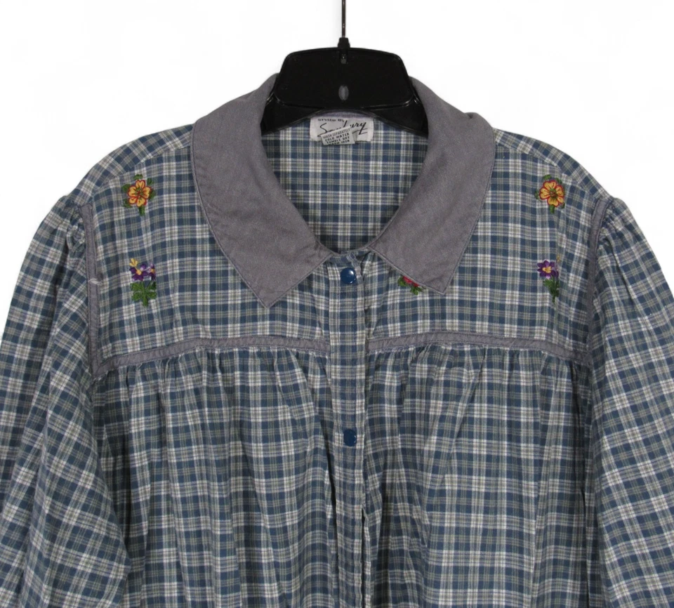 VESTIDO DE COLECCIÓN SAYBURY Gris TWILL ESTAMPADO A CUADROS Detalle Bordado BATA/CASA TALLA L Foto 2 de 4