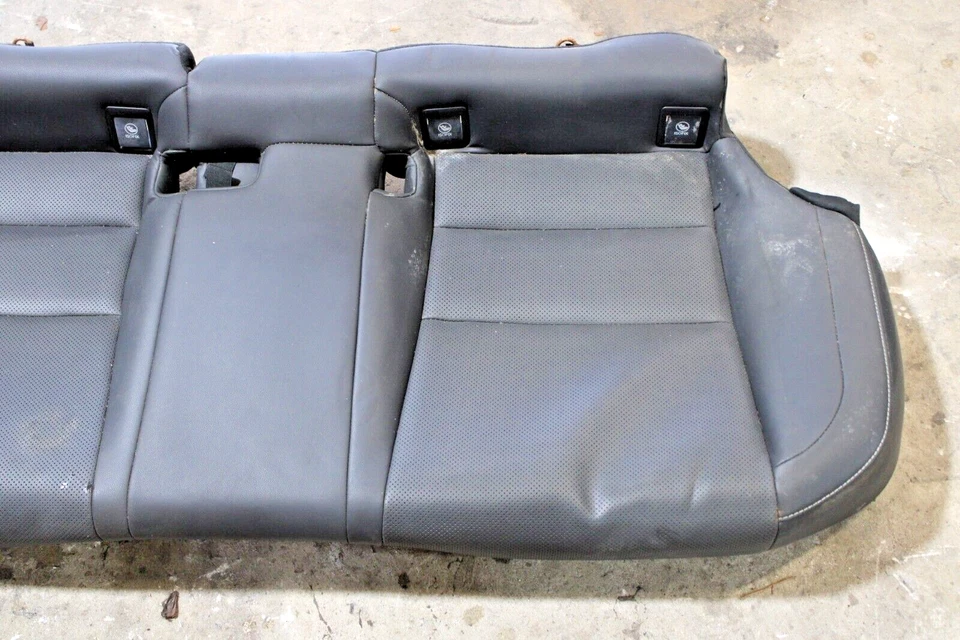 Lexus IS250 IS350 2014-2015 sedán asiento trasero segunda fila cojín inferior OEM Foto 3 de 4