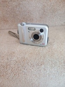 Casio QV-R51 Digital Camera