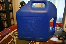 Vintage Pre Ban Blitz Kerosene 5 Gallon Plastic Can Fuel Jug Vented Self Venting