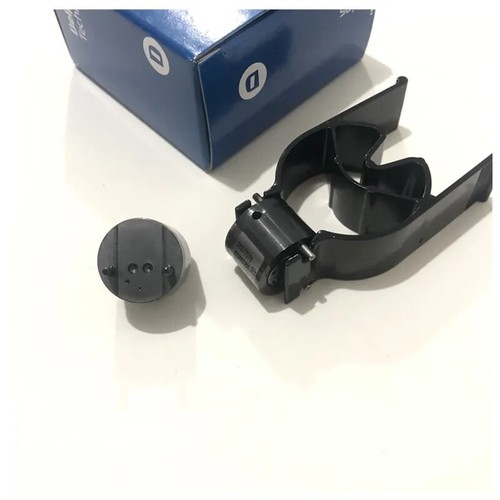 Common Rail Fuel Injector Nozzle Control Valve for Delphi 28277576 9308z62 5c - Bild 3 von 17